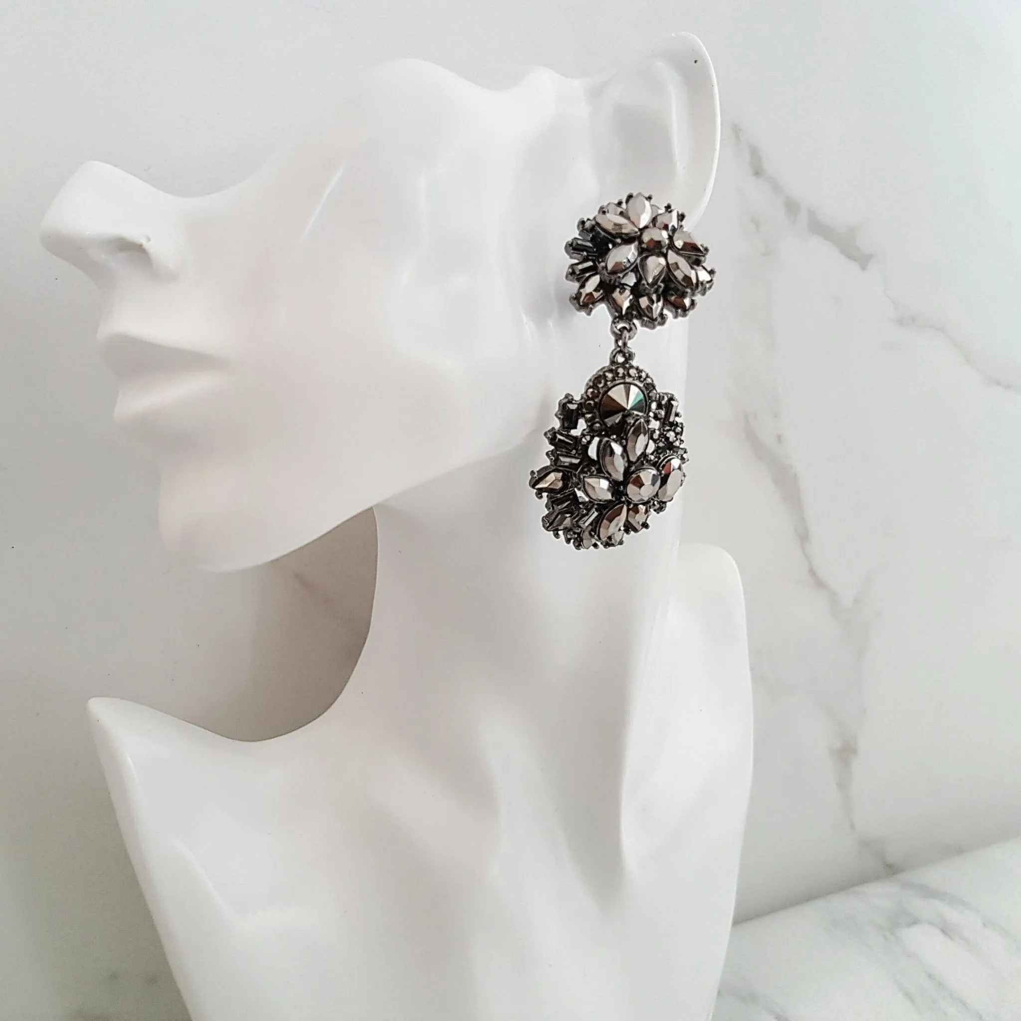 ANOIR Grey Statement Earrings
