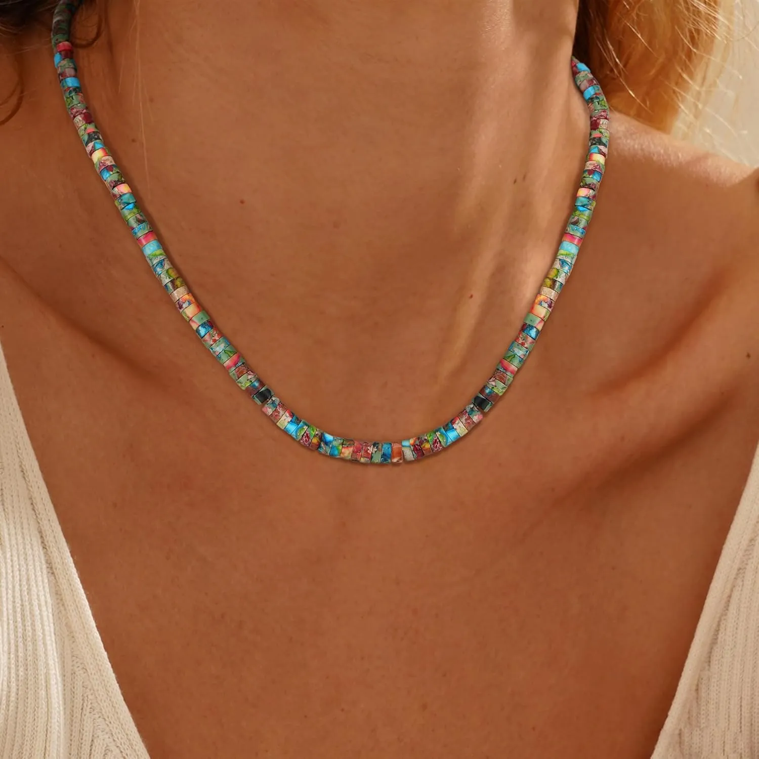 Boho Beaded Necklace for Women - Natural Turquoise Beaded Necklaces Choker Summer Beach Necklace Natural Cloroful Bead Necklaces for Teen Girls Handmade Boho Jewelry Birthday Gift