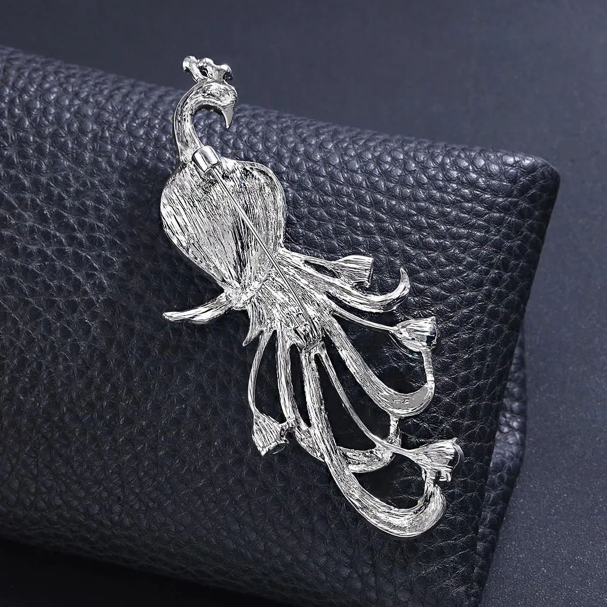 Fashion Brooch,brooches and pins for women,brooch pins for women fashion,Hat Pin,Lapel Pin,Ladies Jewelry