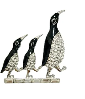 Vintage Black Penguin Brooch and Pins for Women Men Animal Rthinstone Lapel Ornamental Broach Fashion Jewelry Gifts