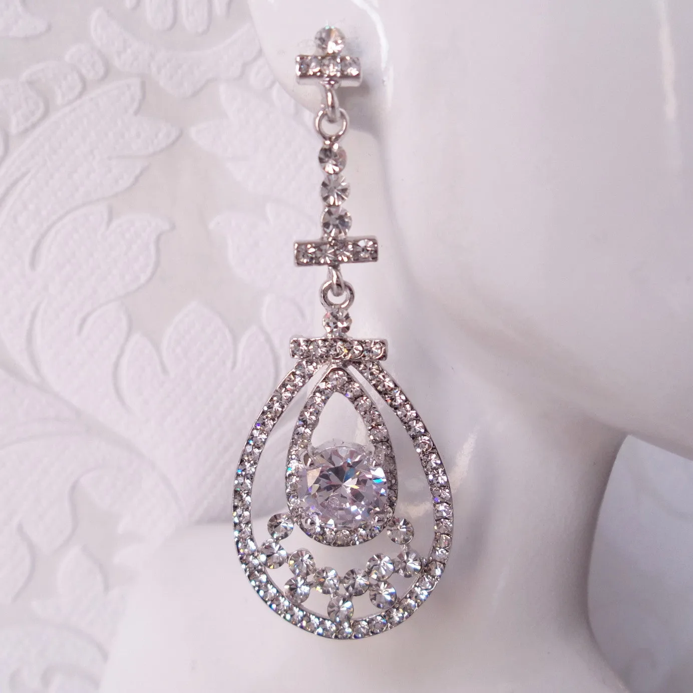 Vintage Glam Bridal Chandelier Earrings